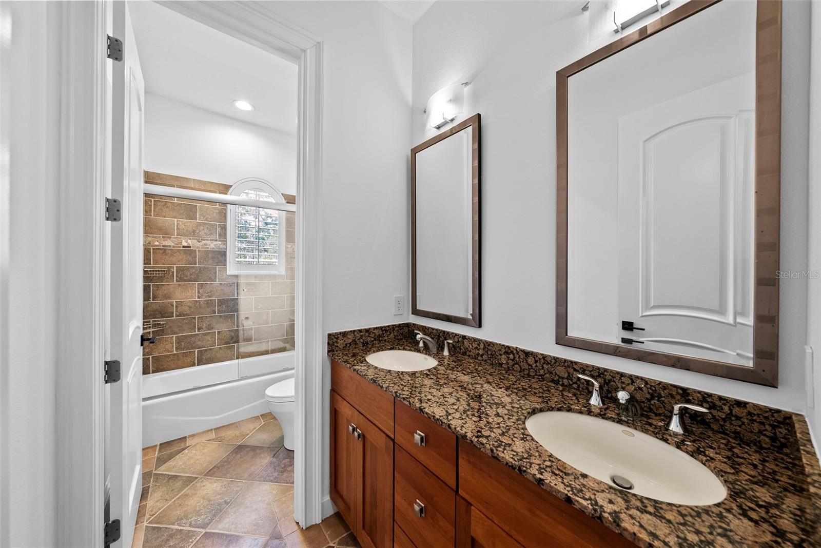 Image 44 of 100 For 4313 Vasconia Street