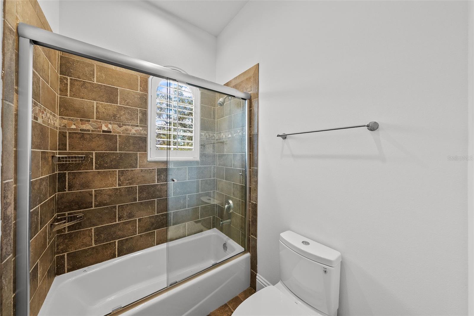 Image 45 of 100 For 4313 Vasconia Street