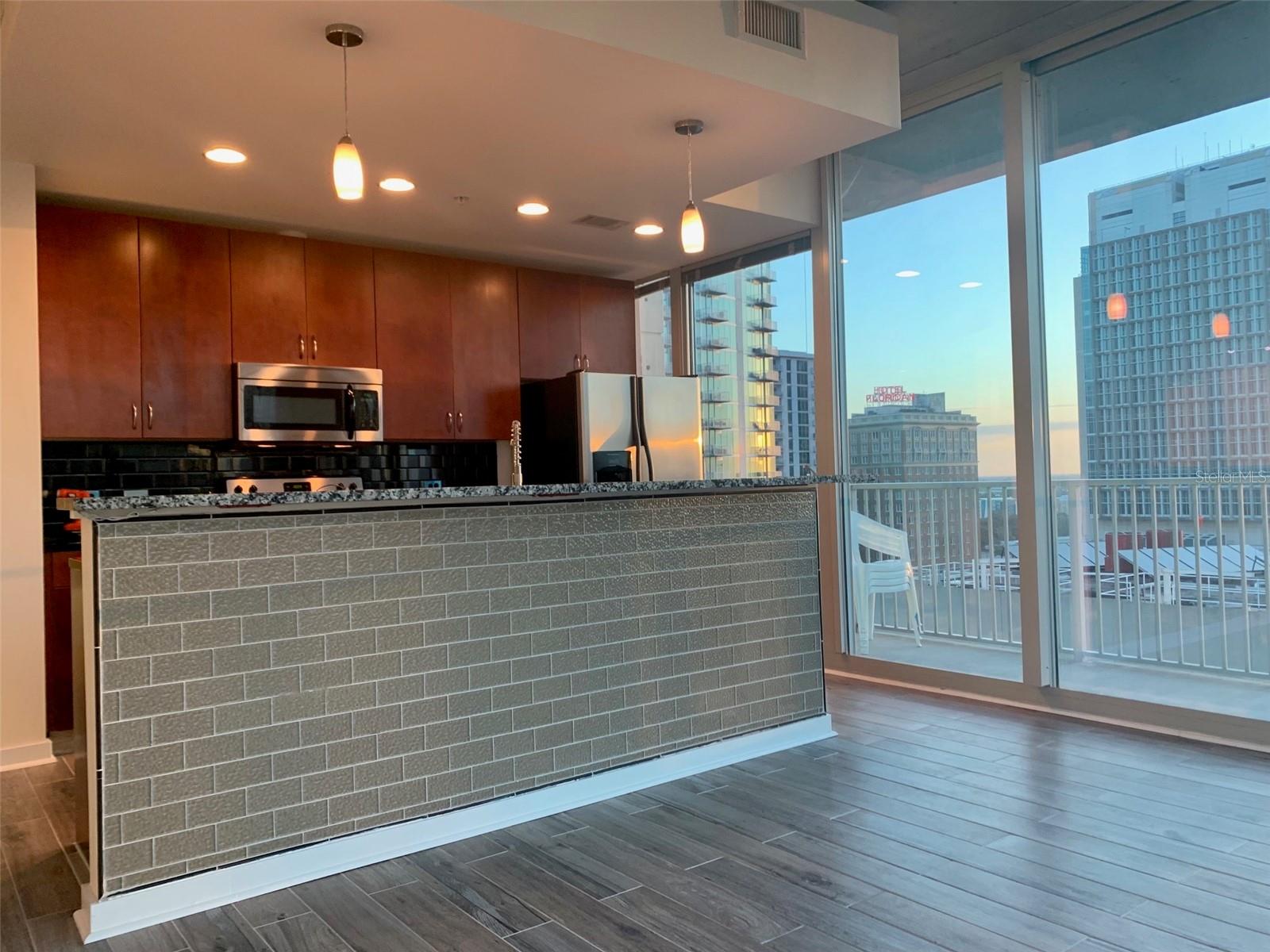 Image 73 of 100 For 4313 Vasconia Street