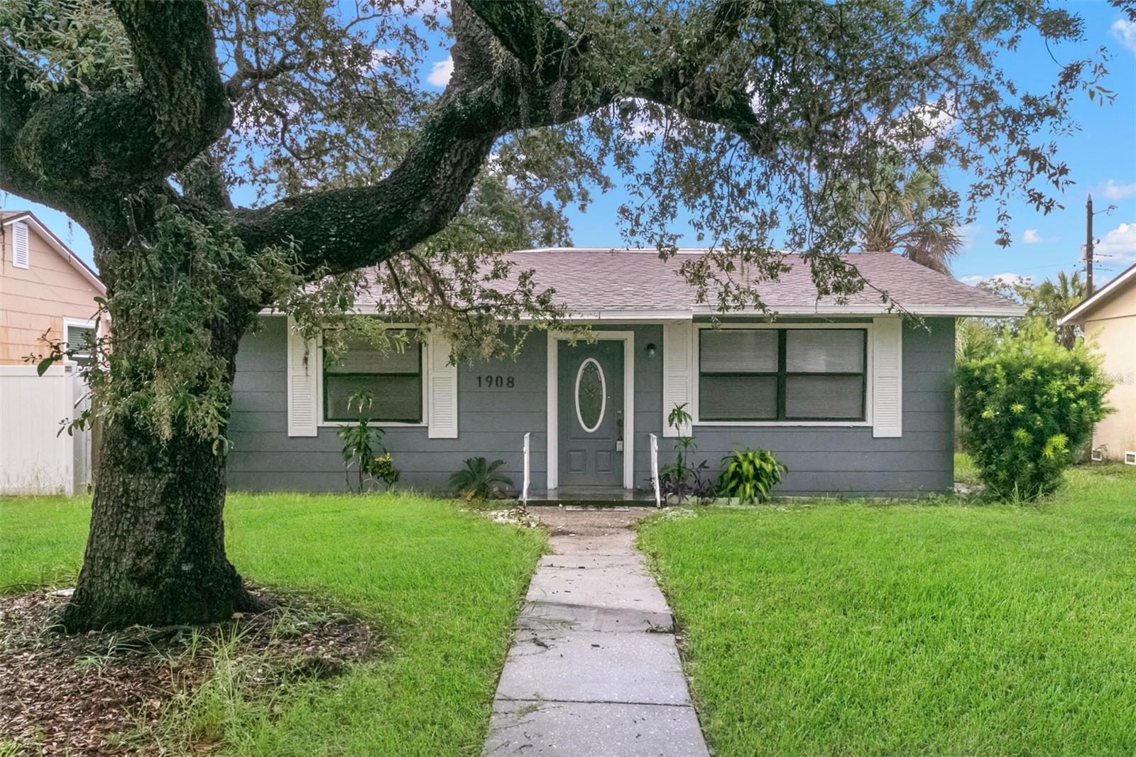 Details for 1908 43rd Street S, ST PETERSBURG, FL 33711