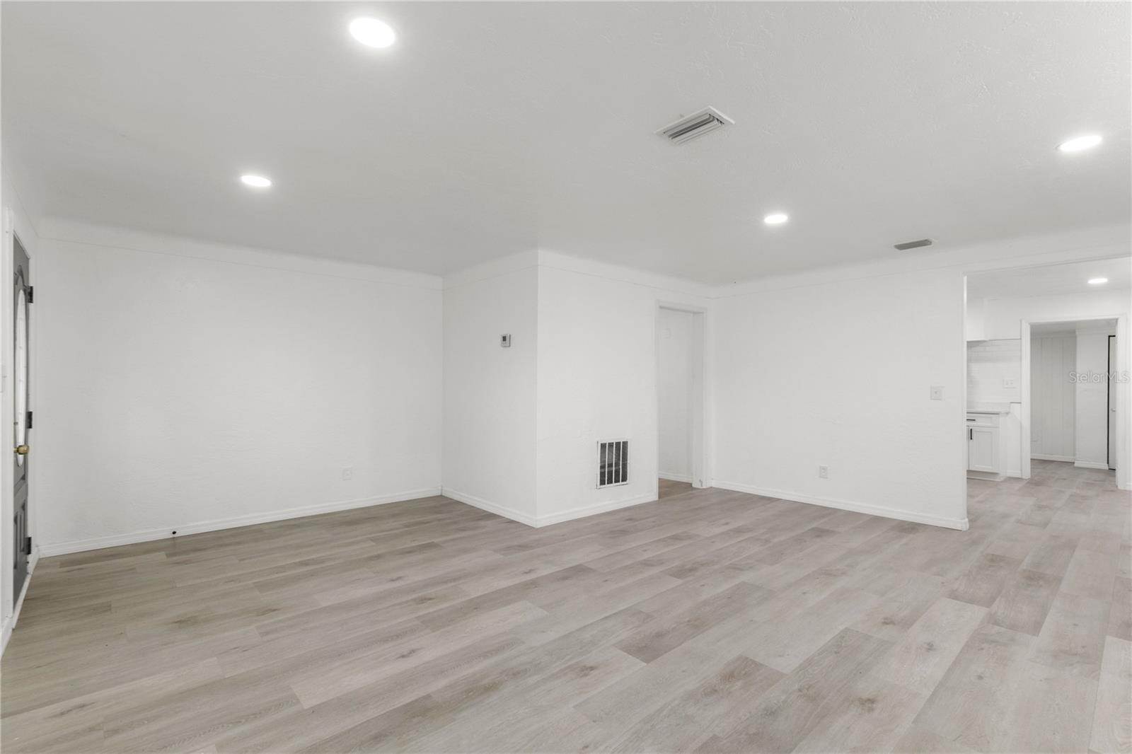 Image 12 of 26 For 1908 43rd Street S