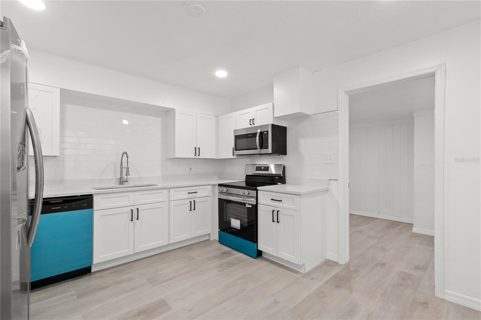 Image 4 of 26 For 1908 43rd Street S