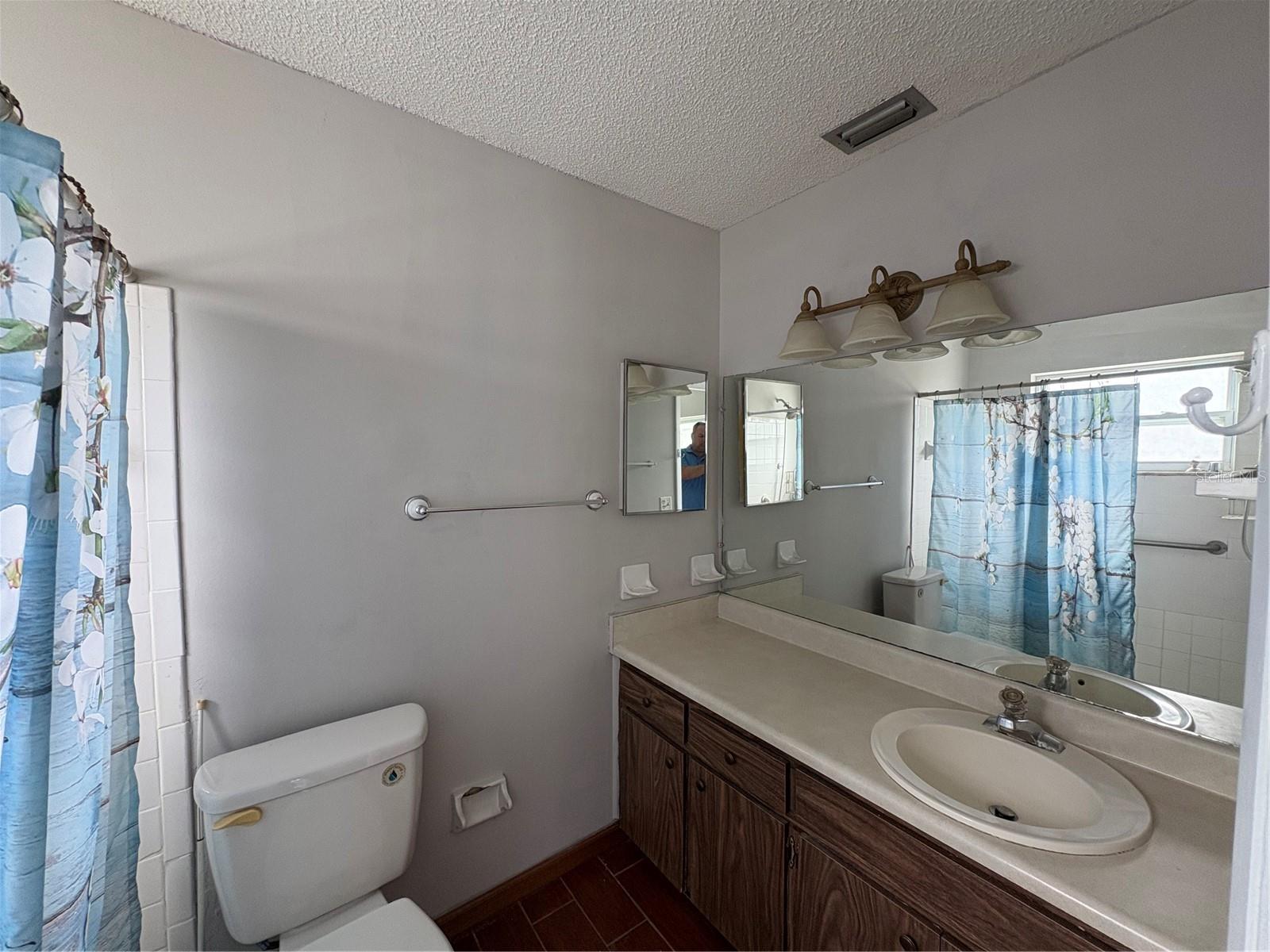 Image 12 of 31 For 7313 Daggett Terrace