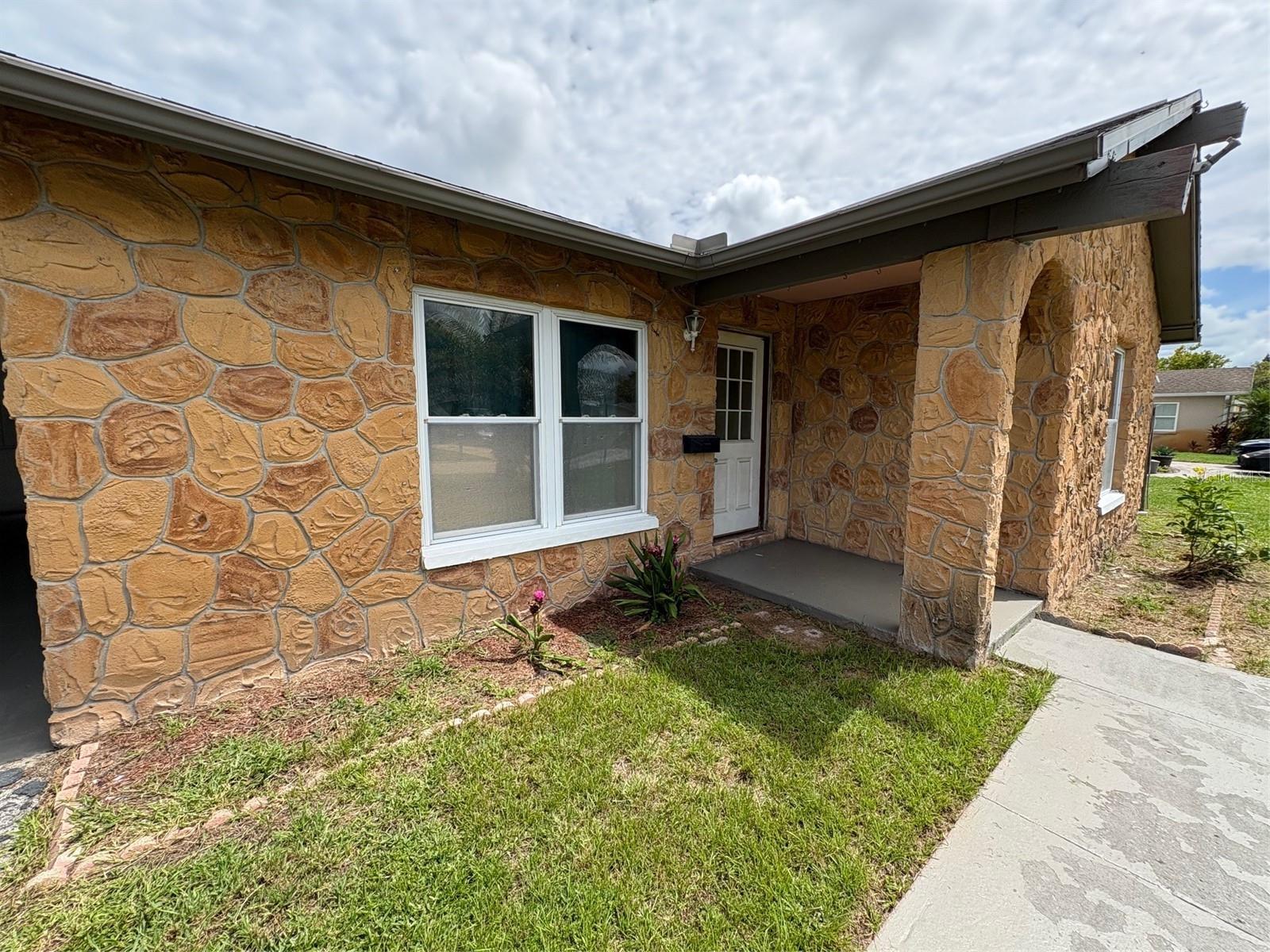 Image 29 of 31 For 7313 Daggett Terrace