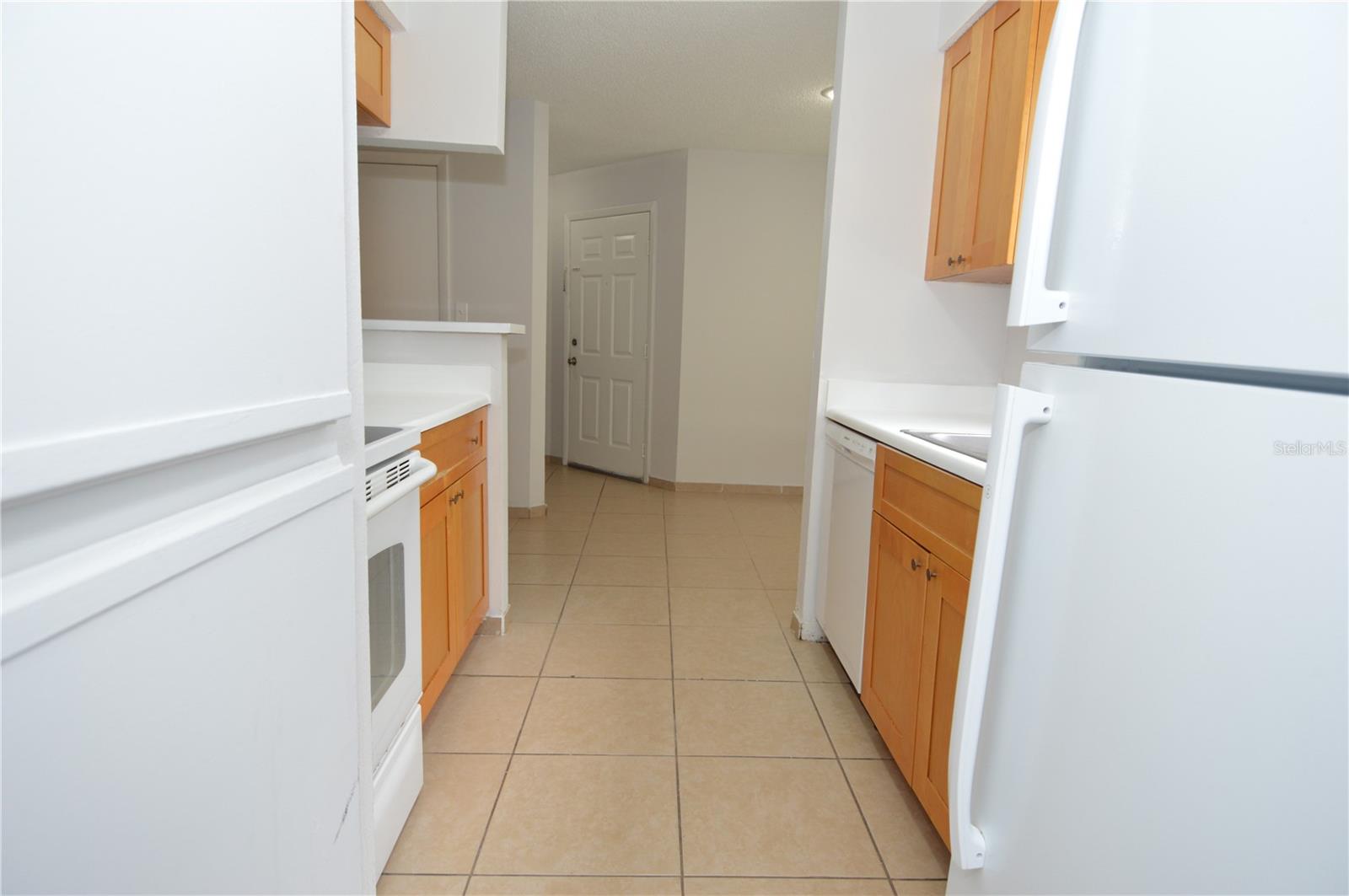 Image 10 of 95 For 8629 Fancy Finch Drive 102