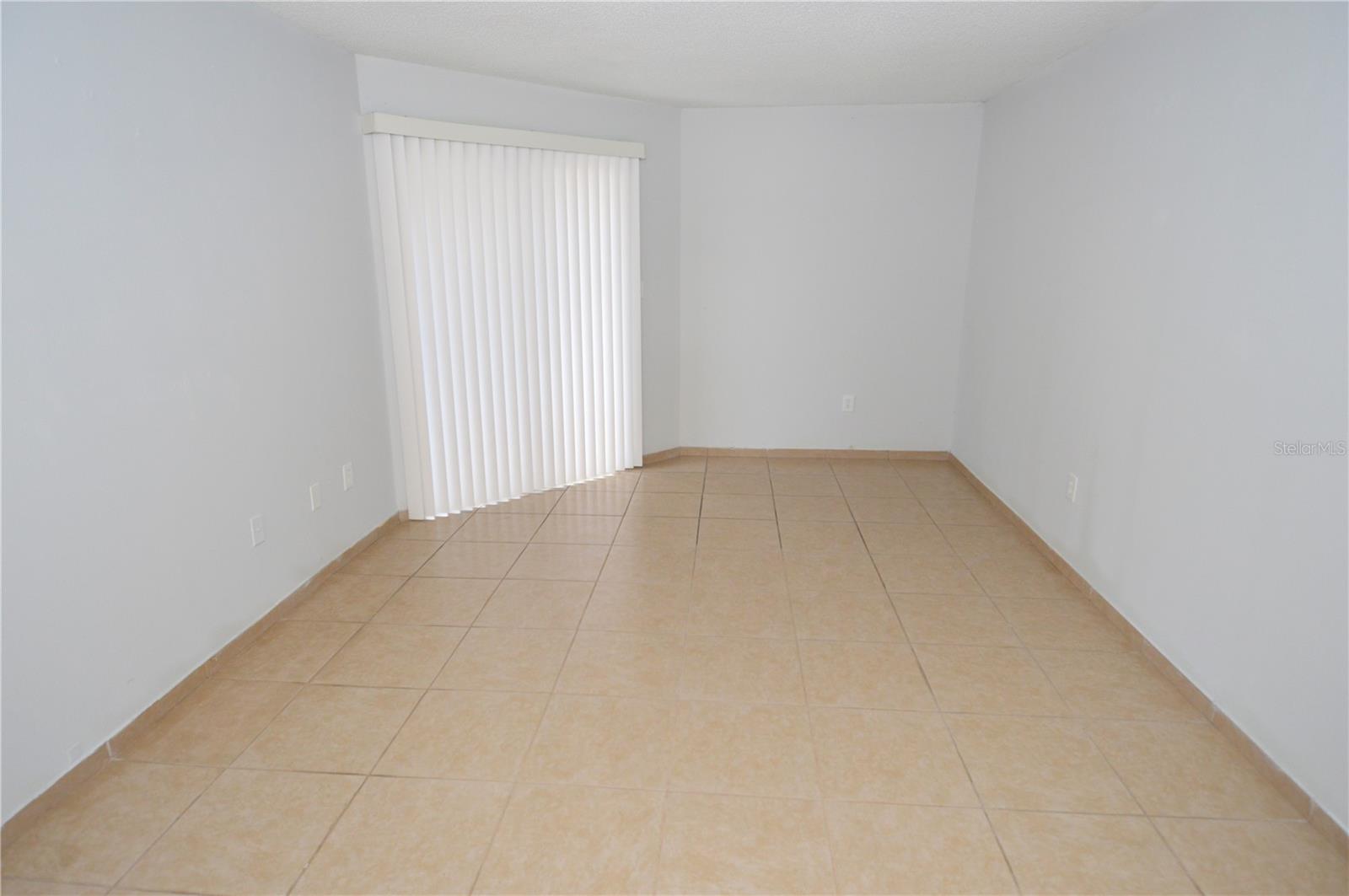 Image 20 of 95 For 8629 Fancy Finch Drive 102