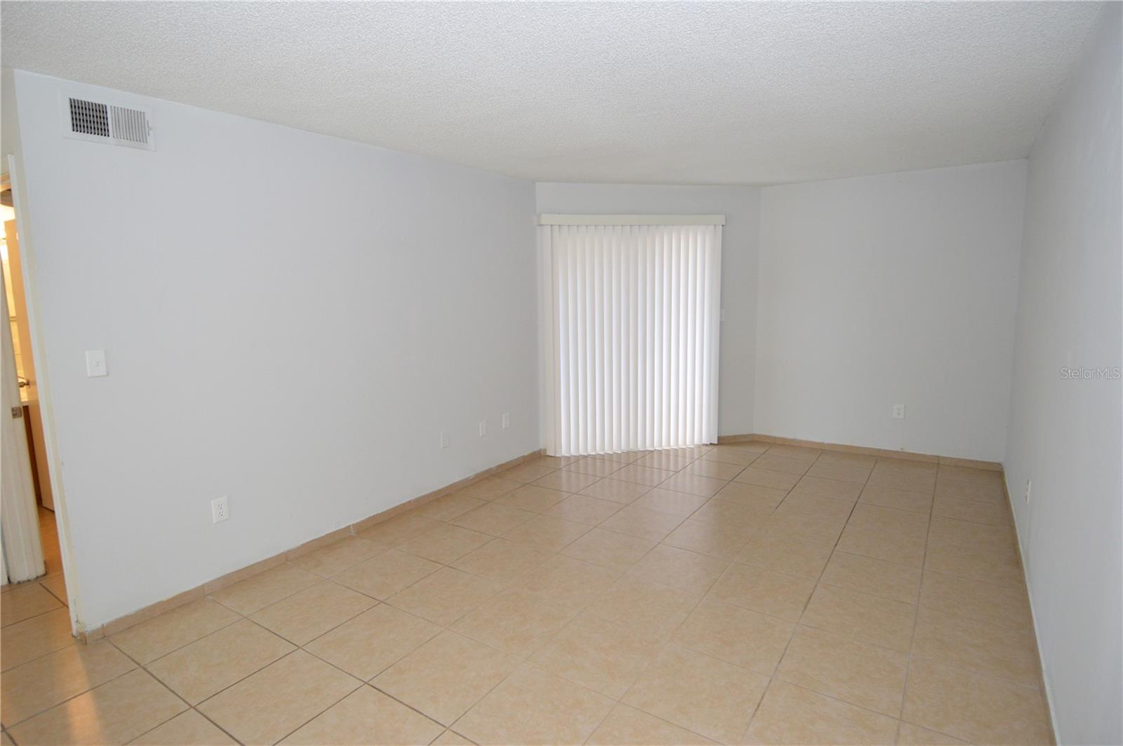 Image 22 of 95 For 8629 Fancy Finch Drive 102