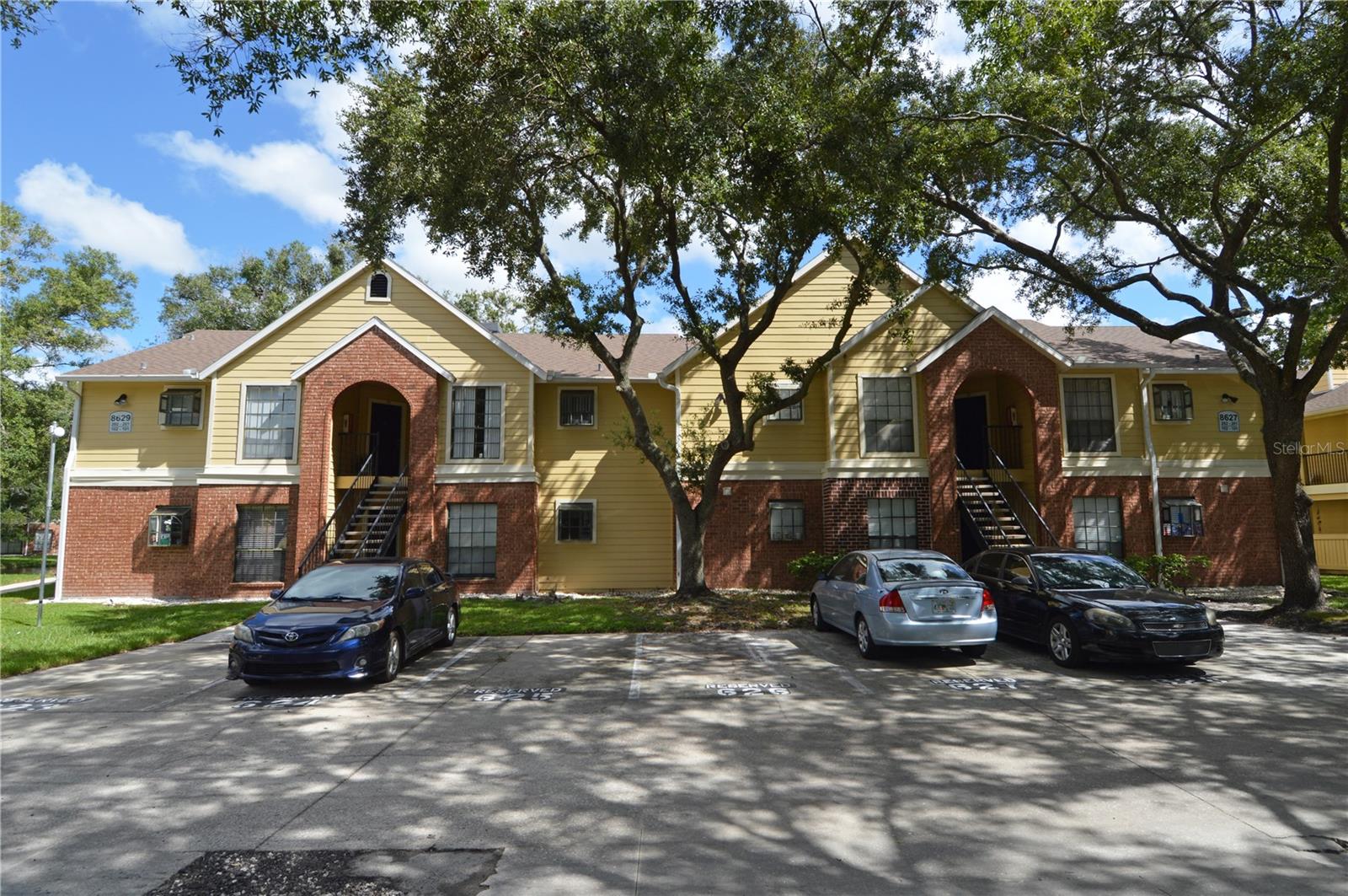 Image 3 of 95 For 8629 Fancy Finch Drive 102