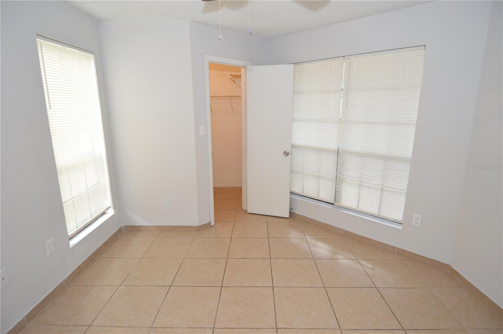 Image 34 of 95 For 8629 Fancy Finch Drive 102