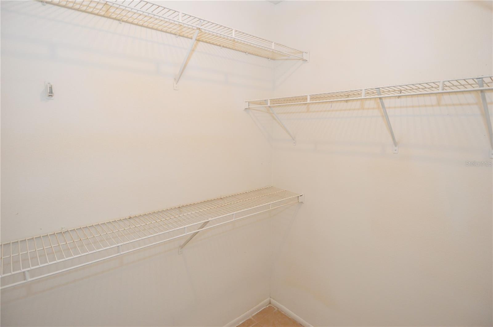 Image 37 of 95 For 8629 Fancy Finch Drive 102