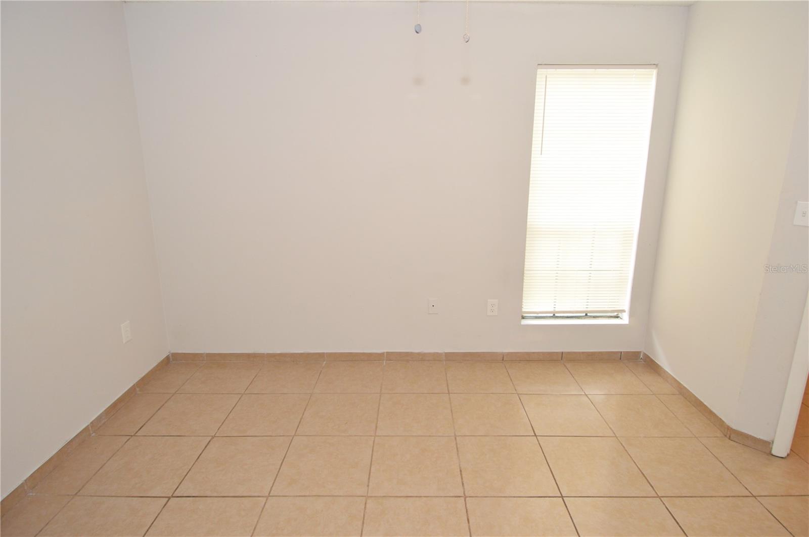 Image 38 of 95 For 8629 Fancy Finch Drive 102