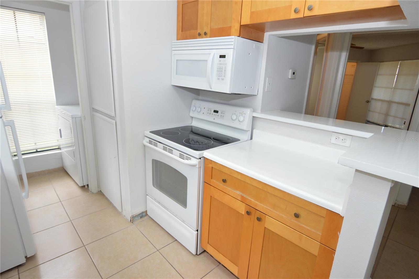 Image 8 of 95 For 8629 Fancy Finch Drive 102