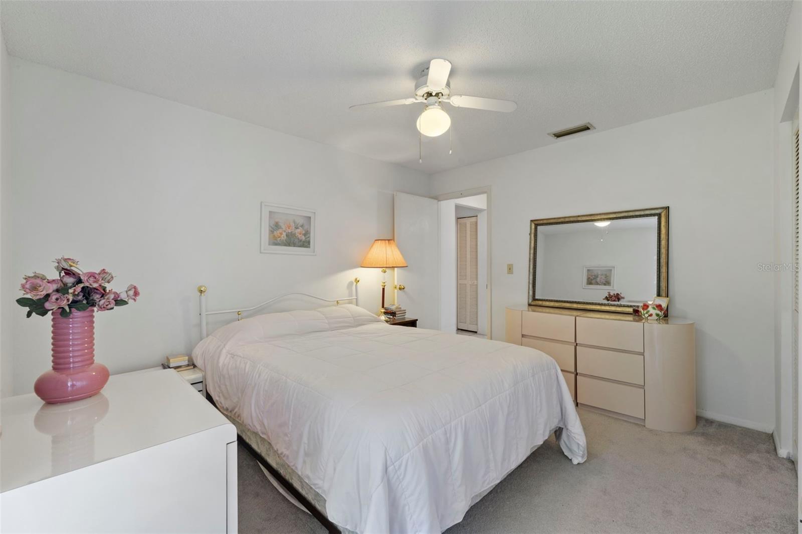 Image 23 of 44 For 11815 Hickorynut Drive
