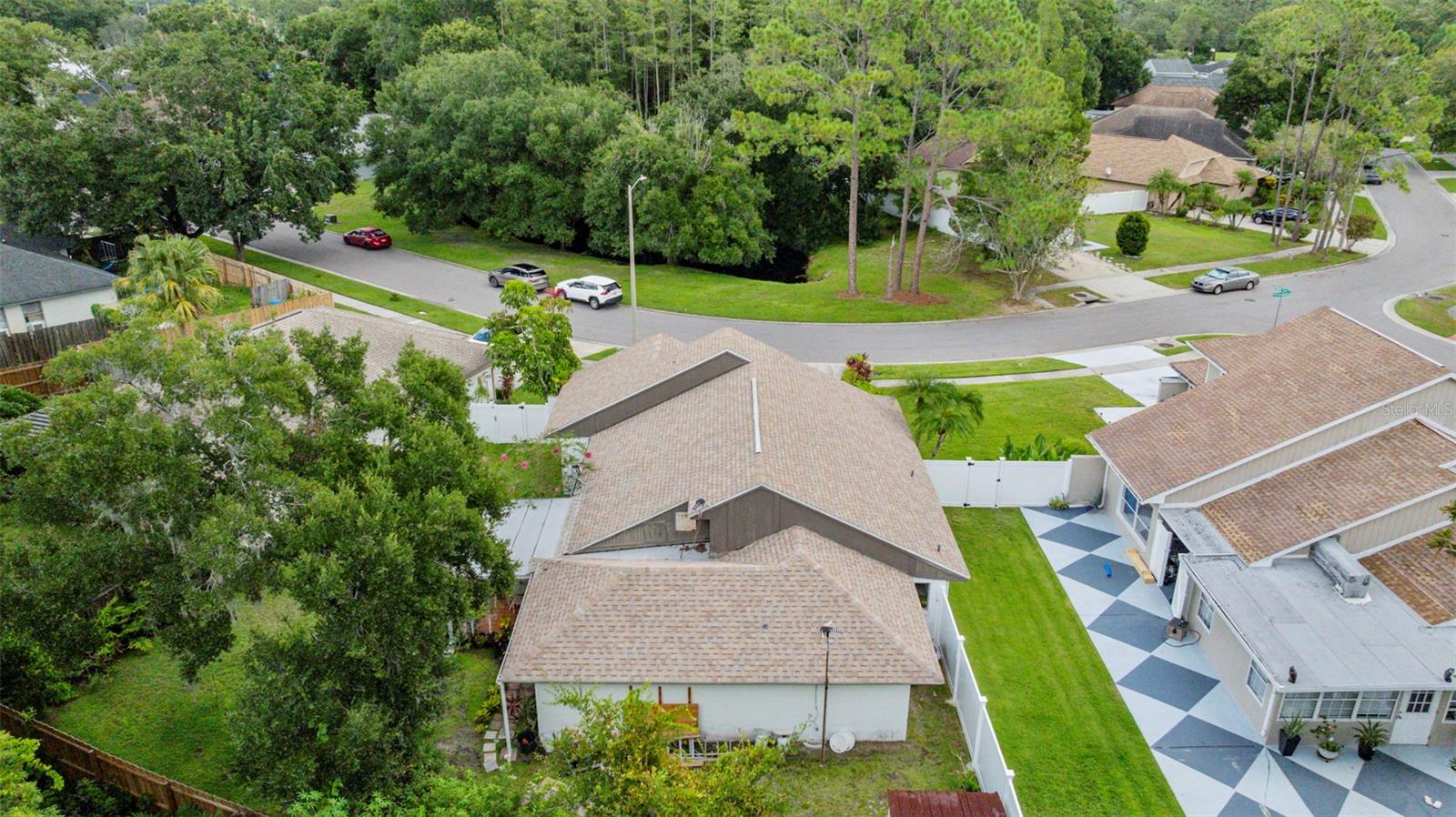 Image 39 of 44 For 11815 Hickorynut Drive