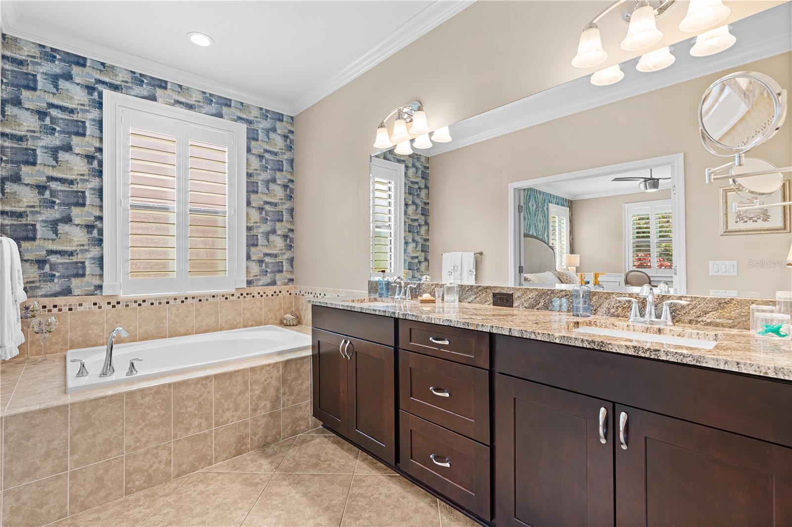 Image 20 of 42 For 11806 Gilmerton Drive