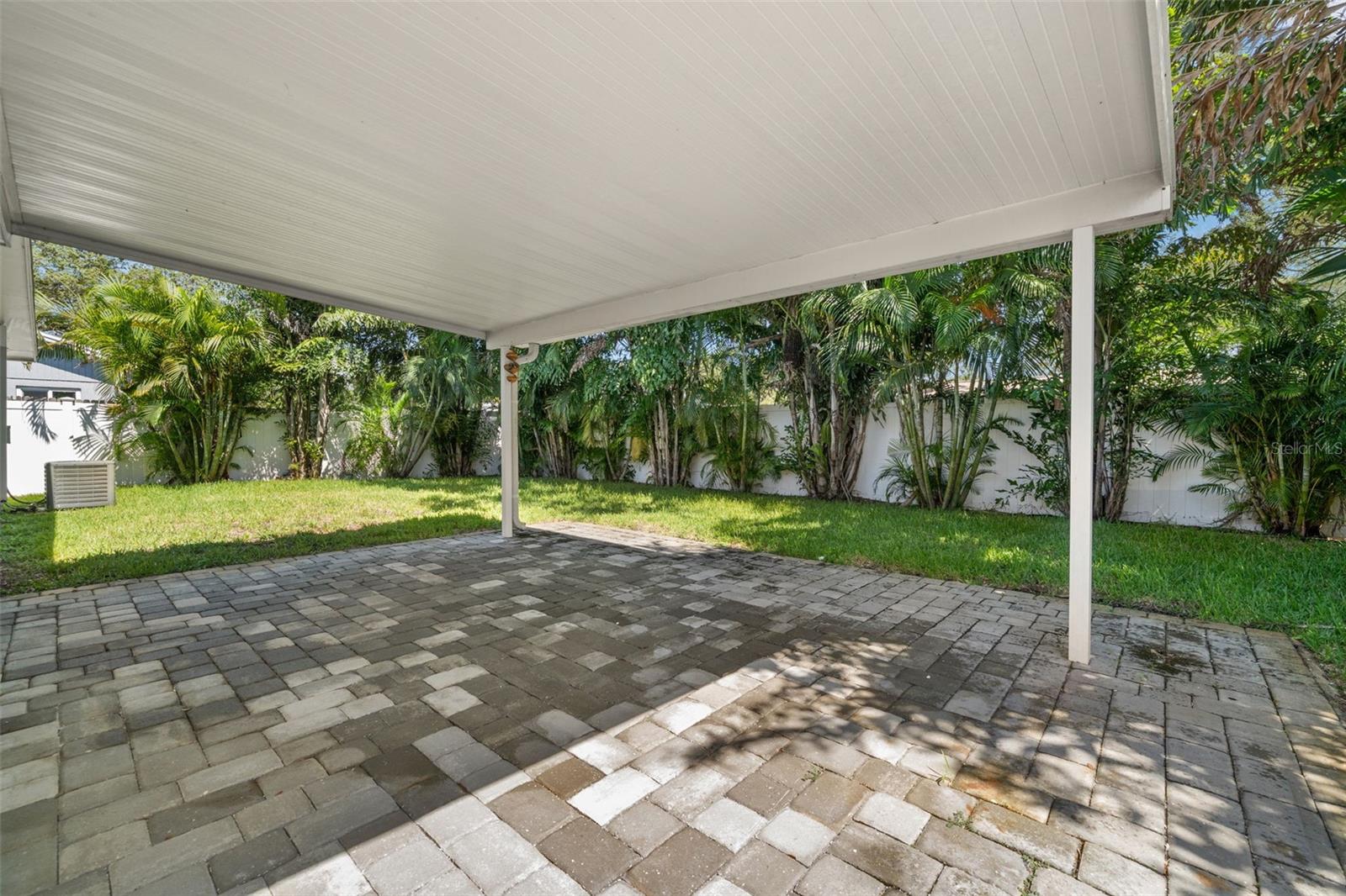 Image 23 of 25 For 11991 104th Avenue
