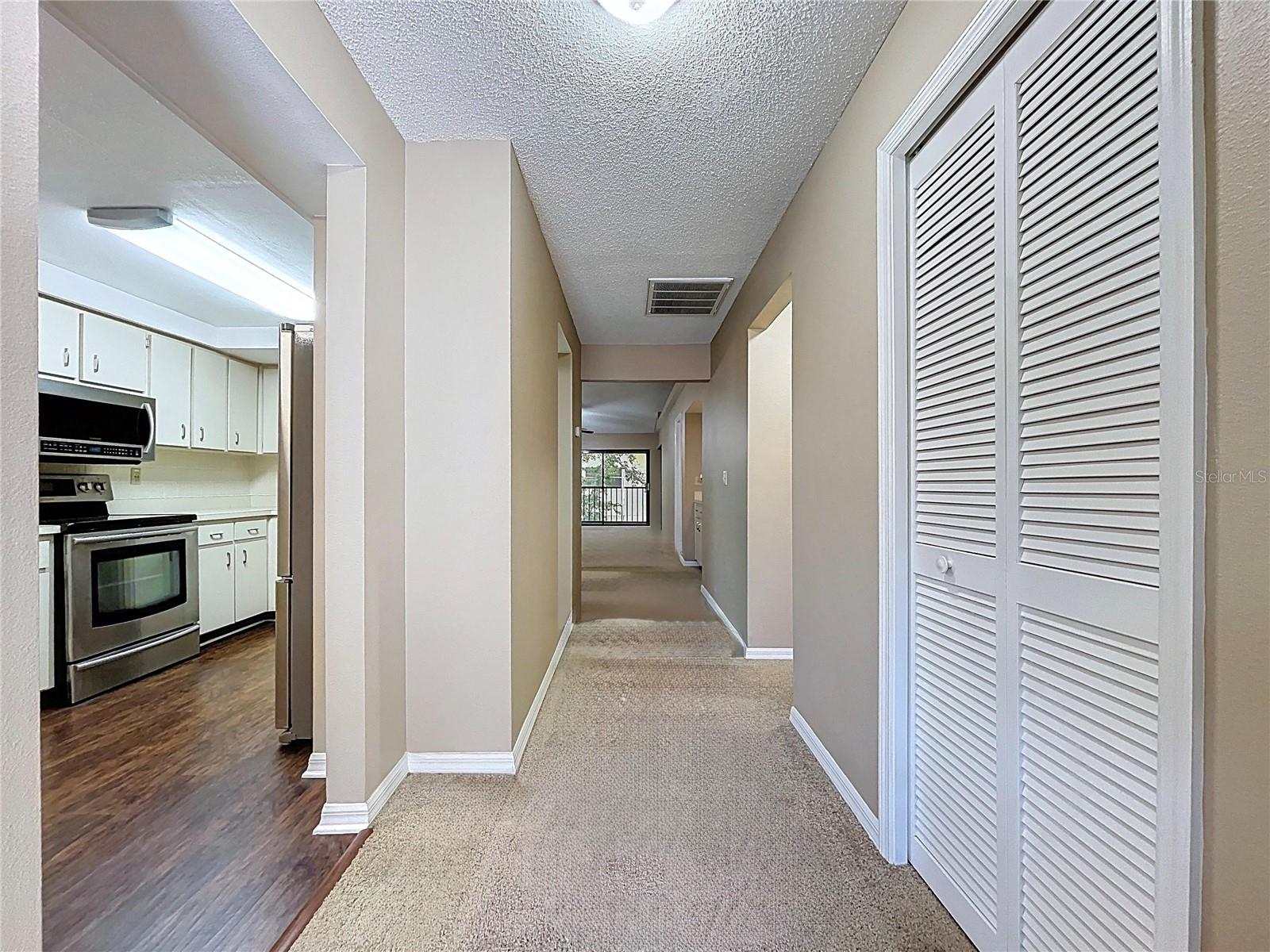 Image 12 of 69 For 2020 Lakeview Drive 203