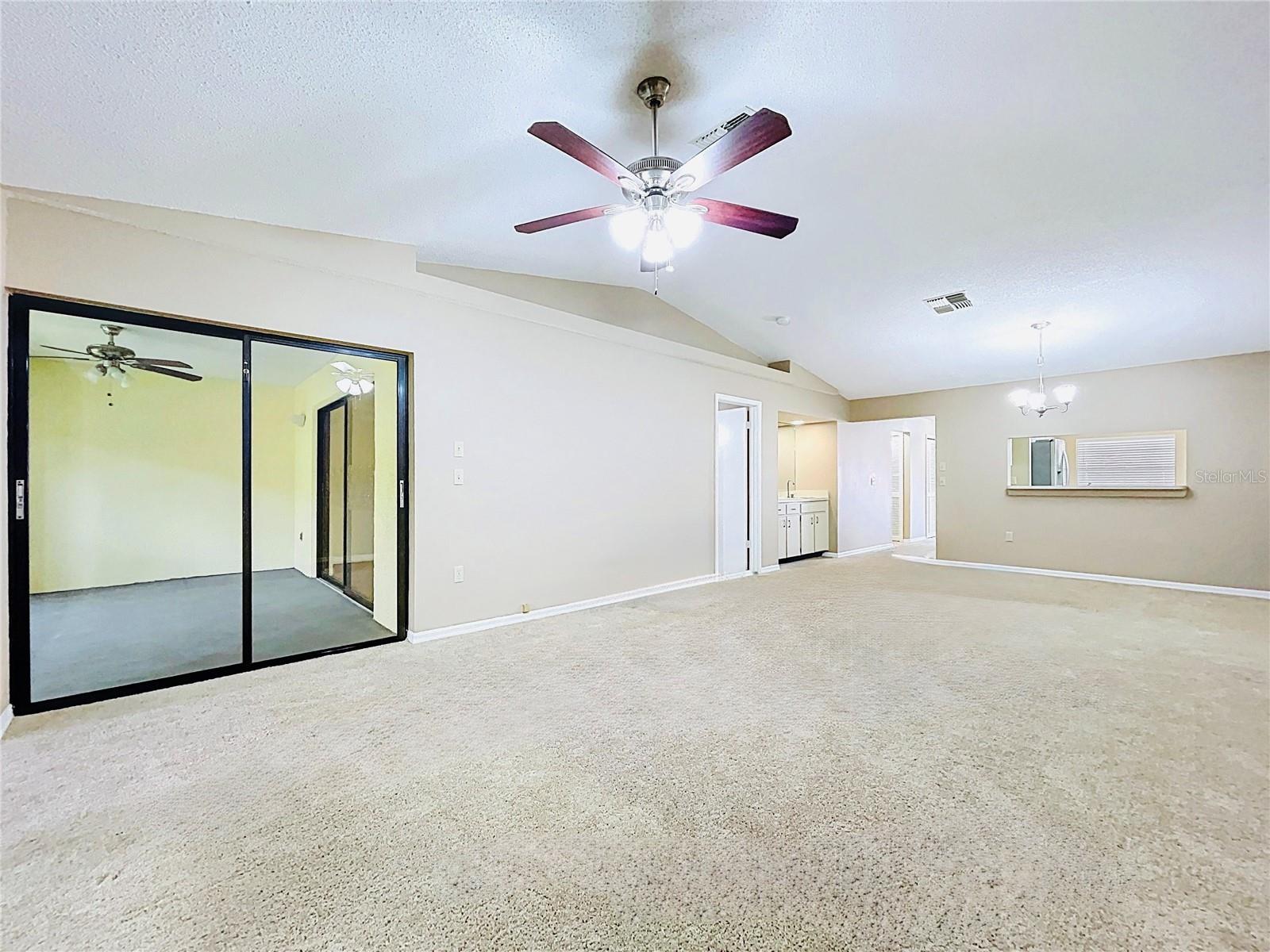 Image 25 of 69 For 2020 Lakeview Drive 203