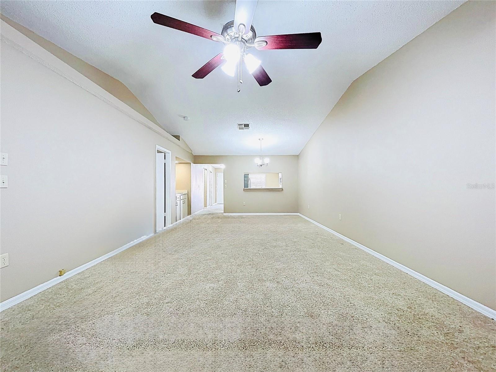 Image 32 of 69 For 2020 Lakeview Drive 203