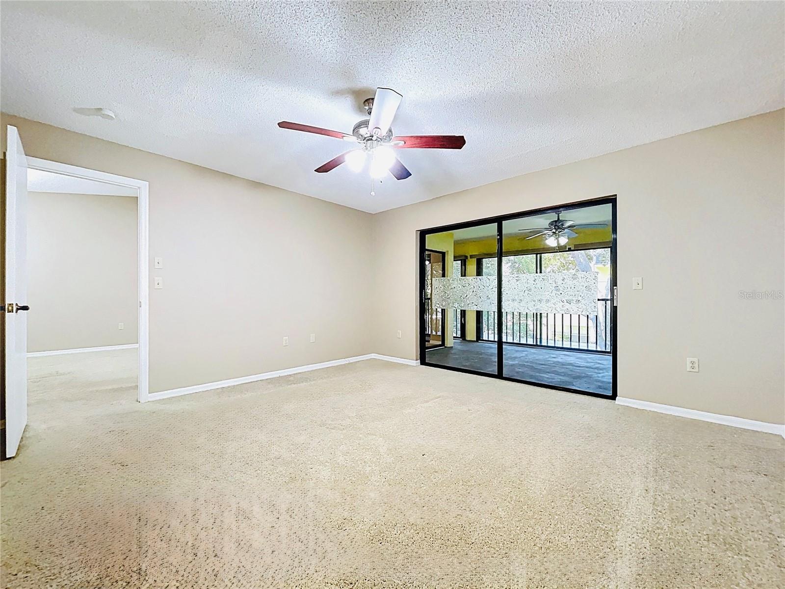 Image 33 of 69 For 2020 Lakeview Drive 203