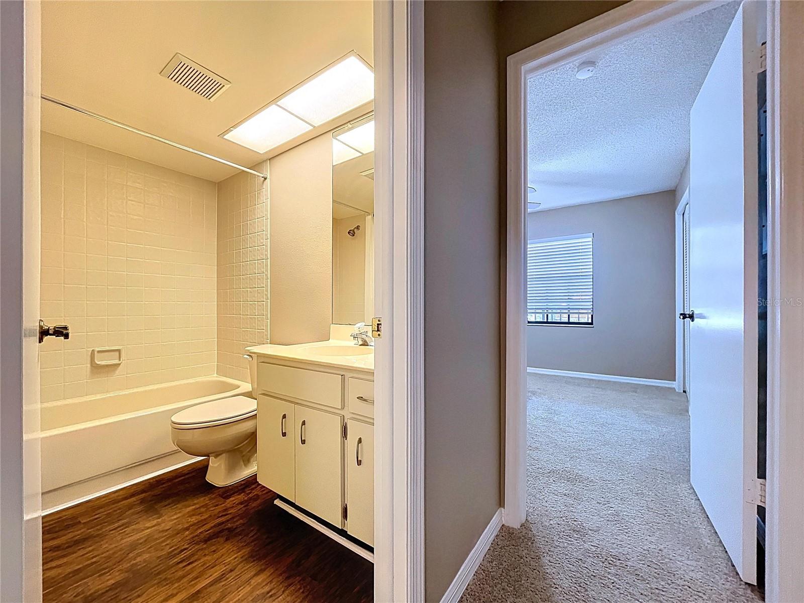 Image 35 of 69 For 2020 Lakeview Drive 203