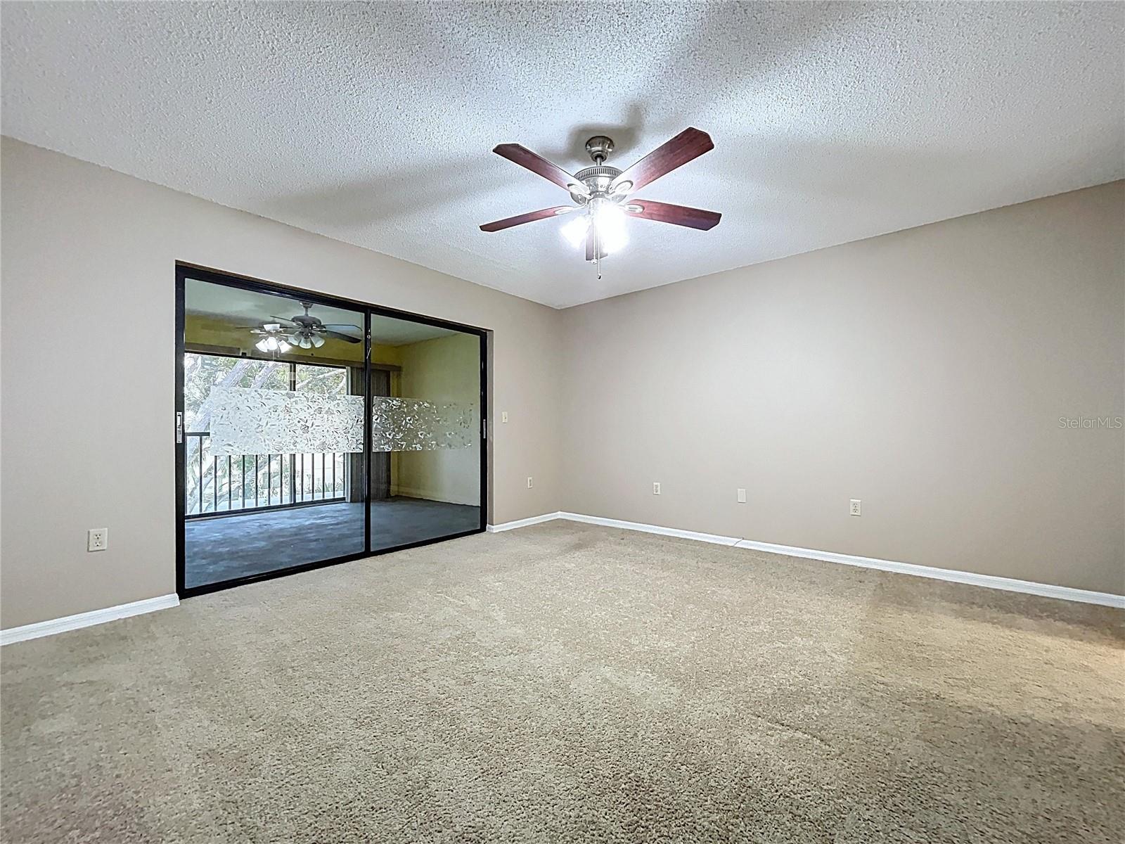 Image 39 of 69 For 2020 Lakeview Drive 203