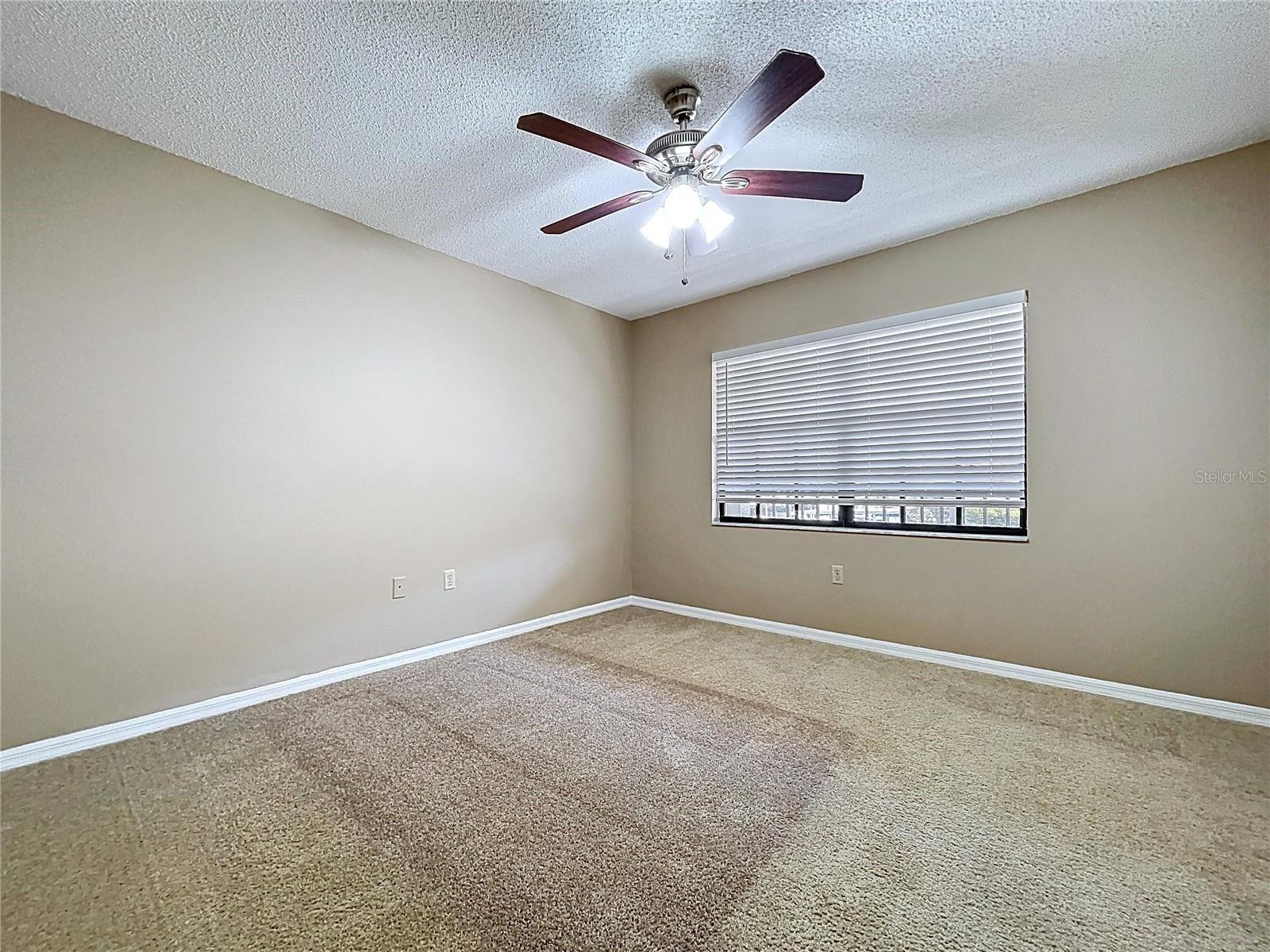 Image 41 of 69 For 2020 Lakeview Drive 203