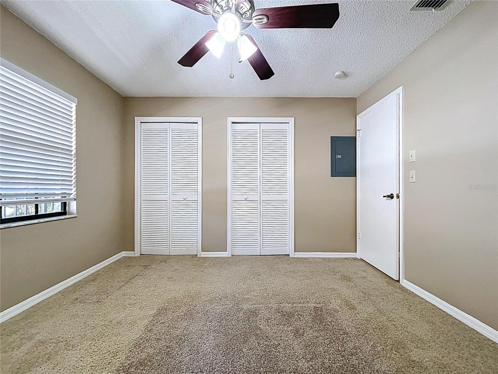Image 43 of 69 For 2020 Lakeview Drive 203