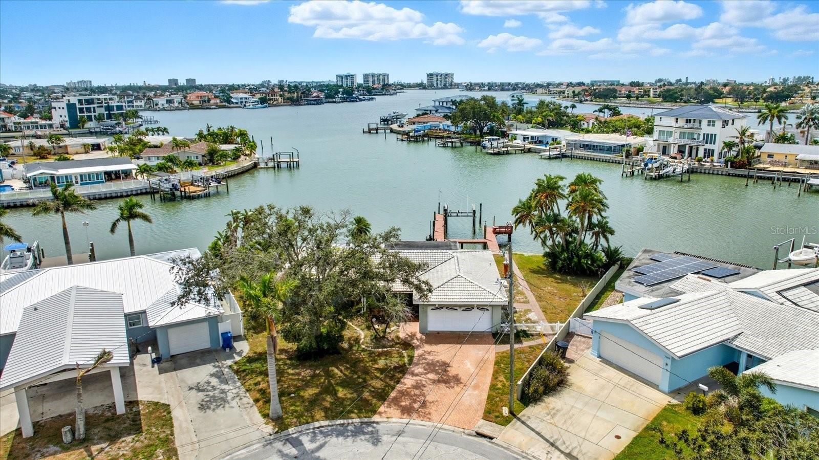 Details for 7998 1st Avenue S, ST PETERSBURG, FL 33707