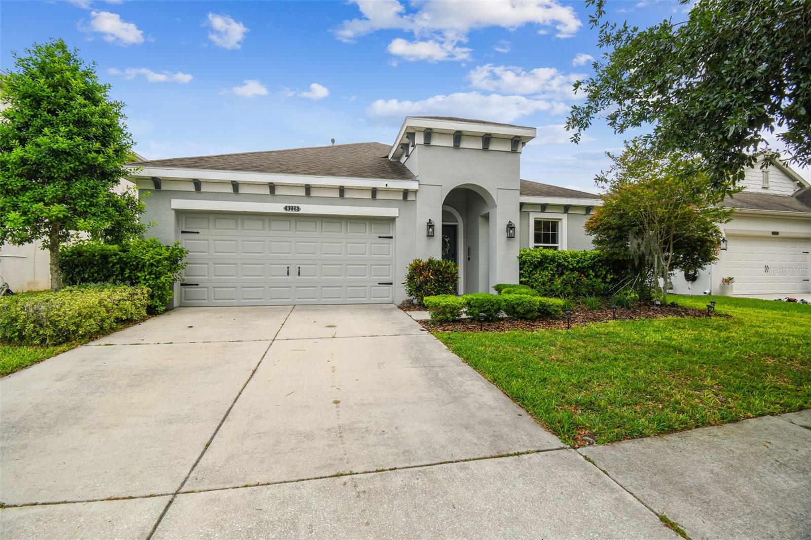 Image 2 of 100 For 8228 Sunlit Horizon Lane