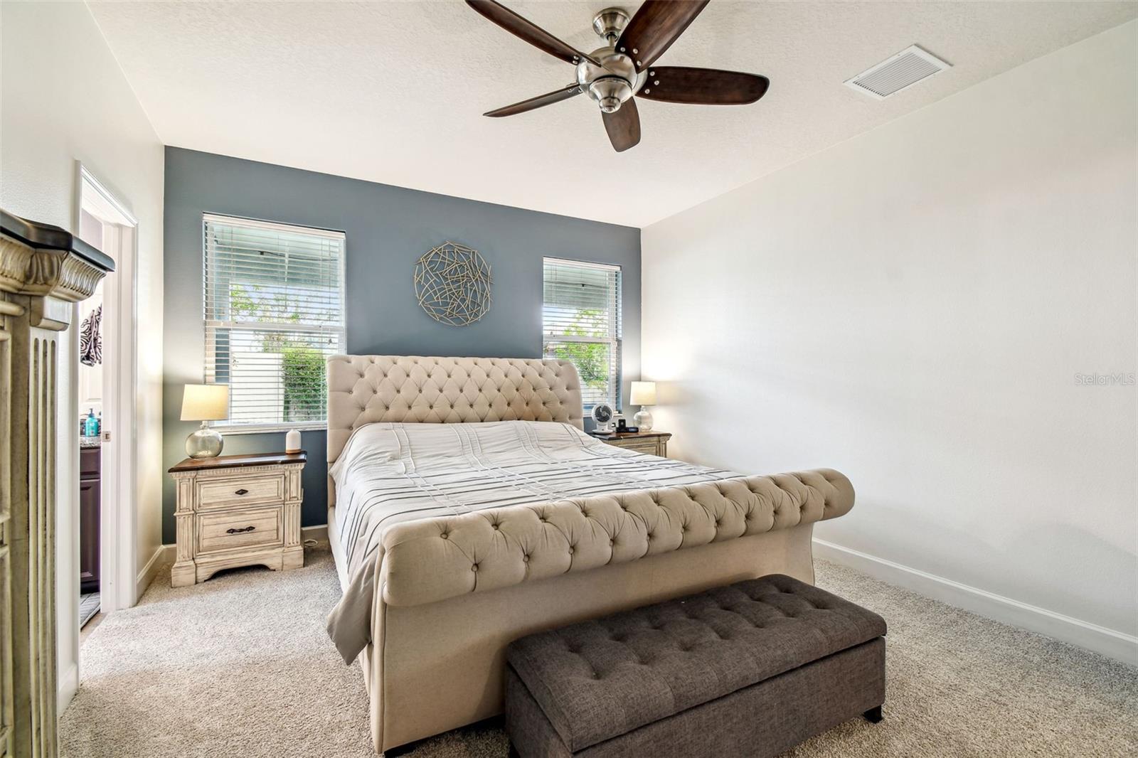 Image 36 of 100 For 8228 Sunlit Horizon Lane