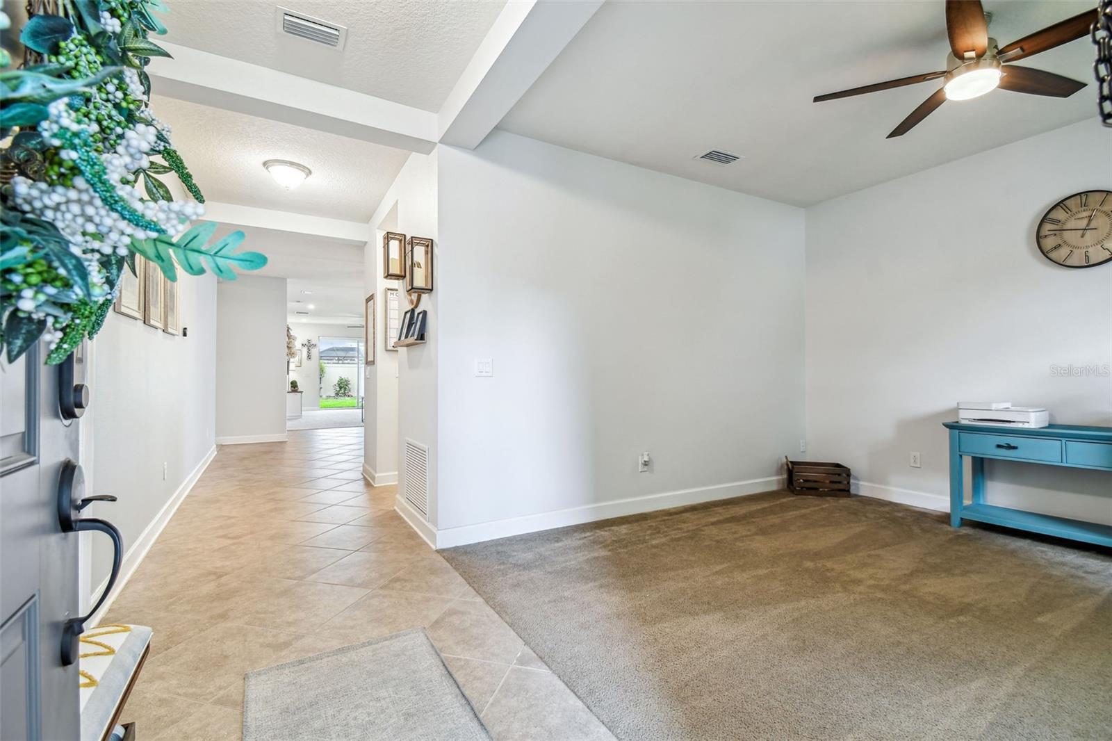 Image 43 of 100 For 8228 Sunlit Horizon Lane