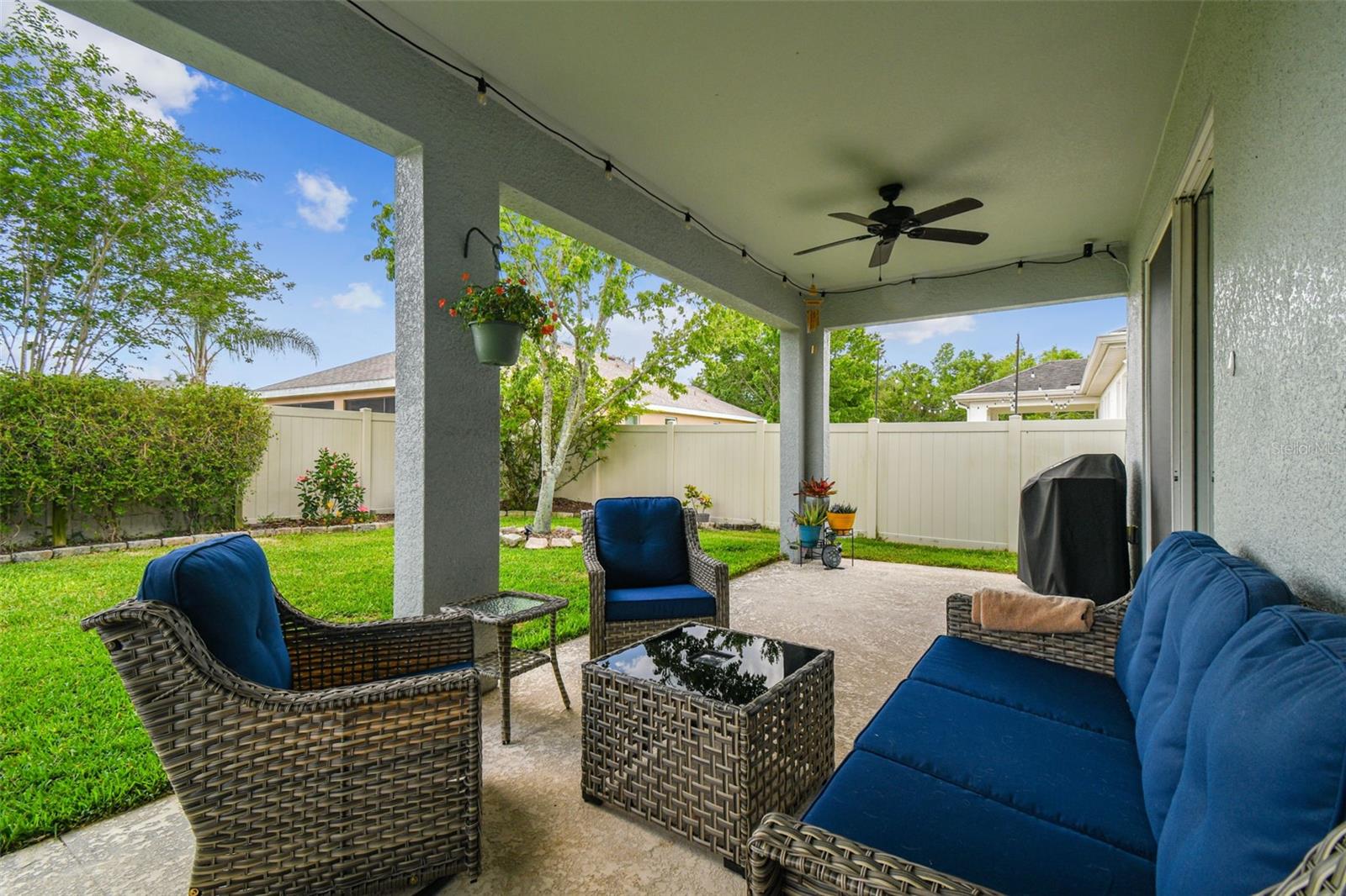 Image 50 of 100 For 8228 Sunlit Horizon Lane