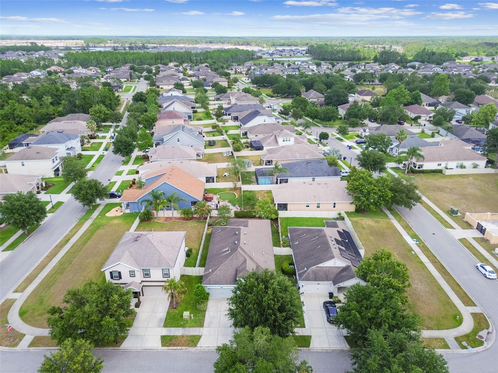 Image 62 of 100 For 8228 Sunlit Horizon Lane