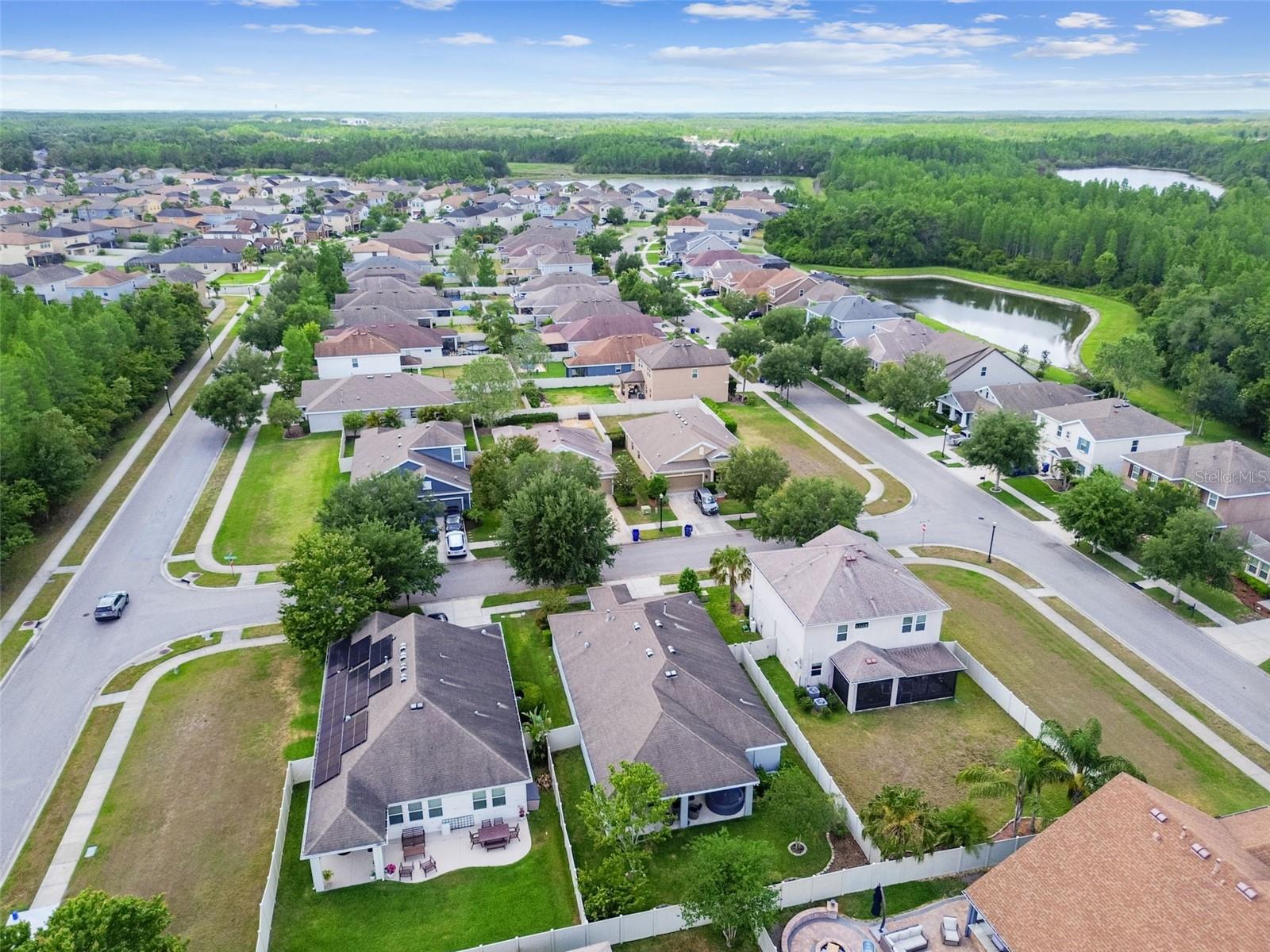 Image 65 of 100 For 8228 Sunlit Horizon Lane