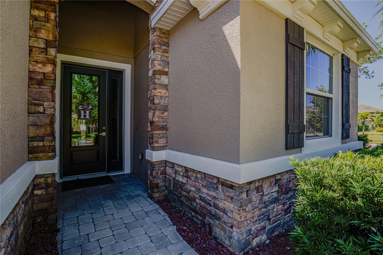 Image 4 of 38 For 6312 Lantern View Place