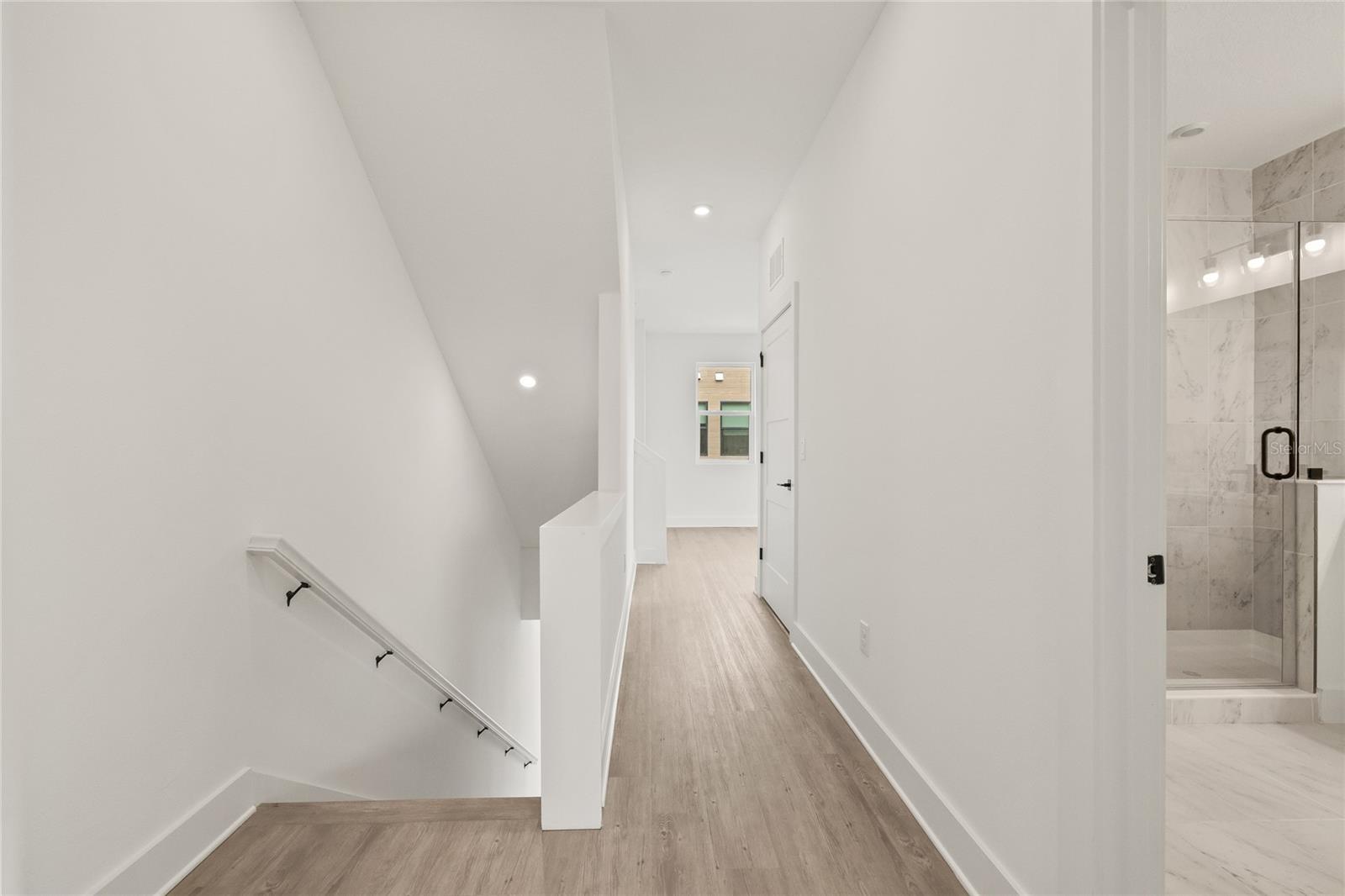 Image 28 of 42 For 323 15th Street N