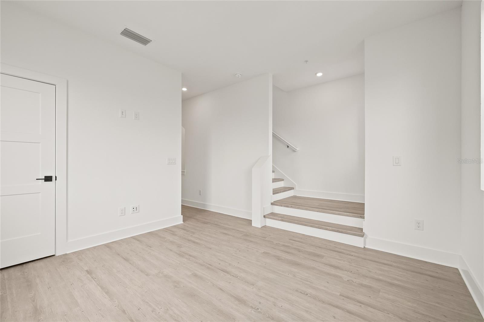 Image 40 of 42 For 323 15th Street N