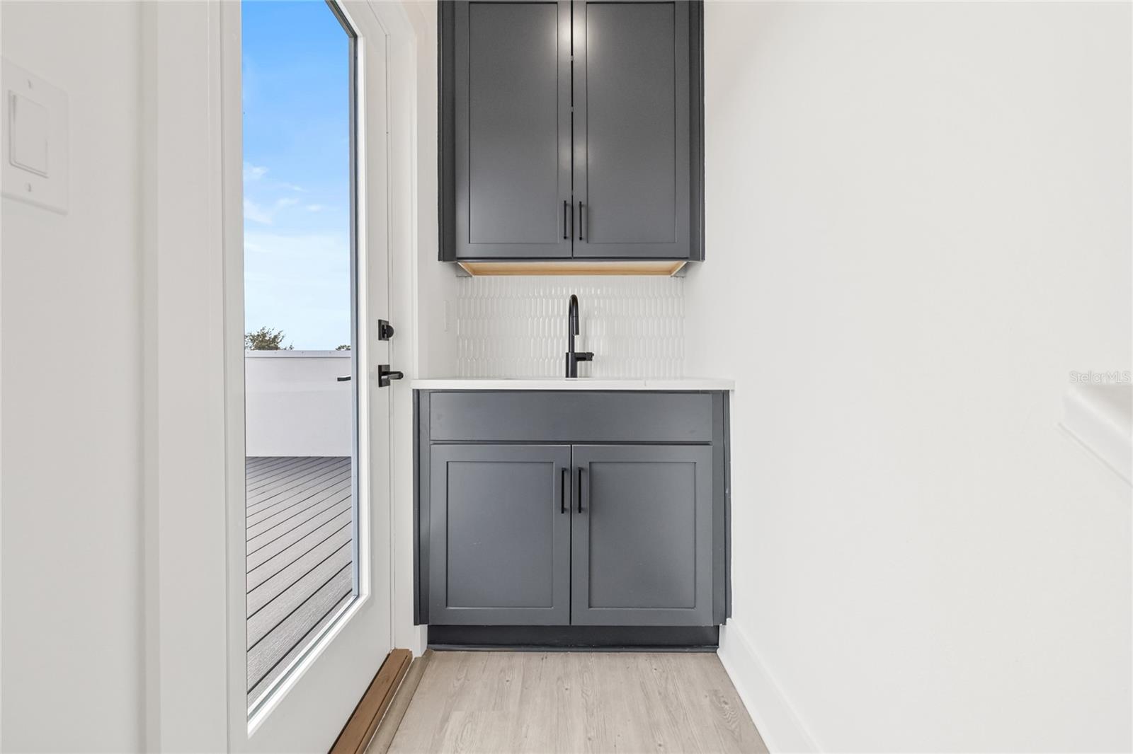 Image 41 of 42 For 323 15th Street N