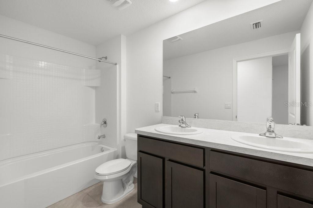 Image 17 of 25 For 11918 Downy Birch Drive