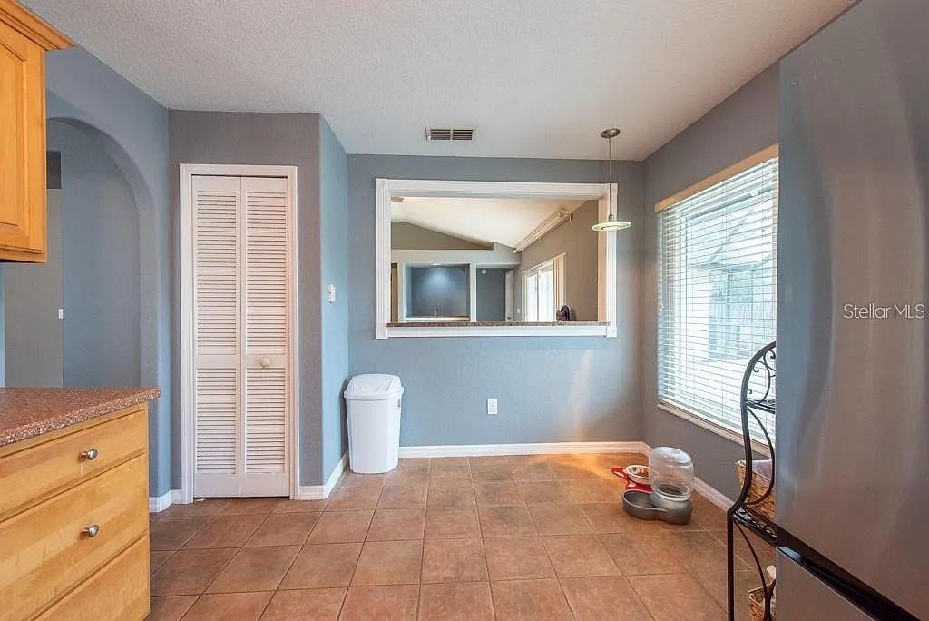 Image 14 of 44 For 9415 Pebble Glen Avenue