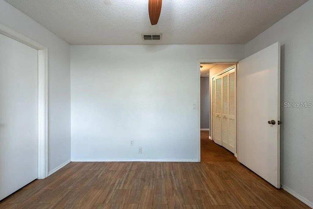 Image 24 of 44 For 9415 Pebble Glen Avenue