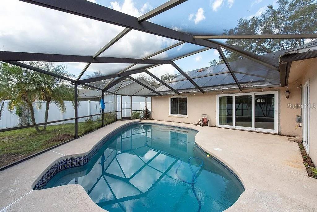 Image 3 of 44 For 9415 Pebble Glen Avenue