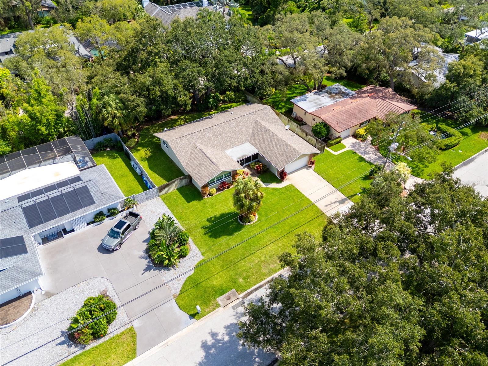 Image 34 of 47 For 1310 Fairway Drive