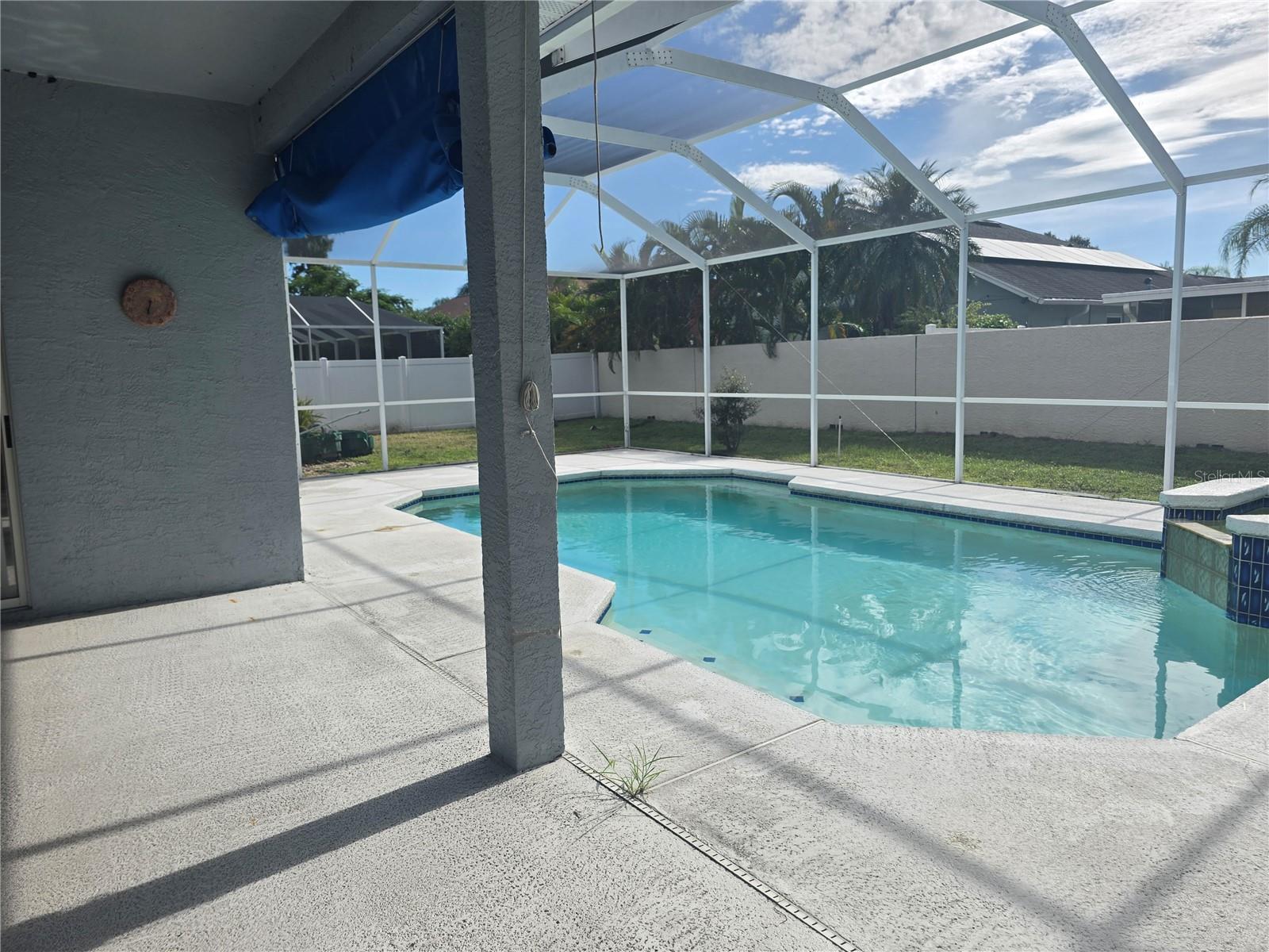 Listing photo id 48 for 13417 Iola Drive