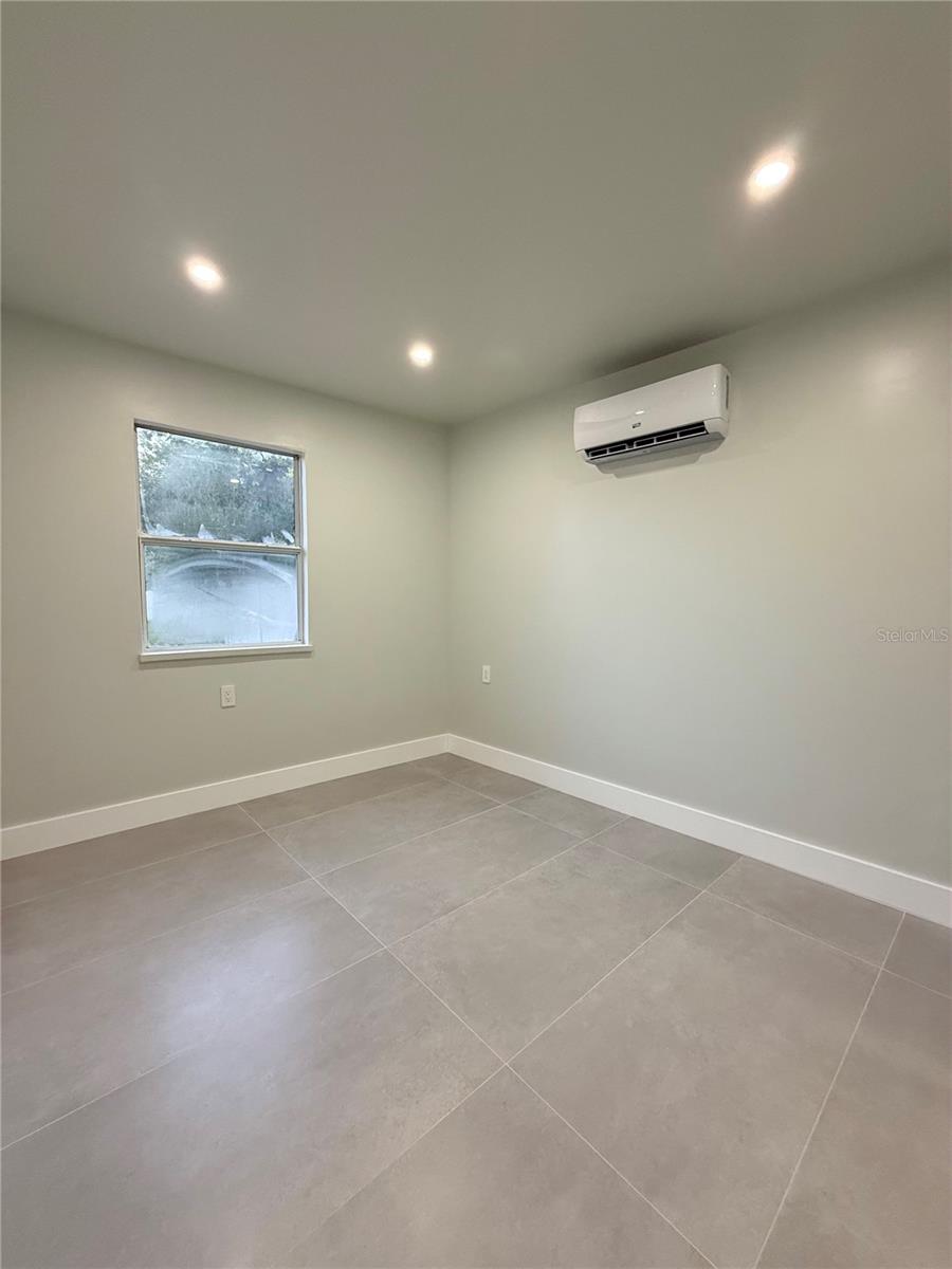 Image 11 of 14 For 1706 Annie Street A