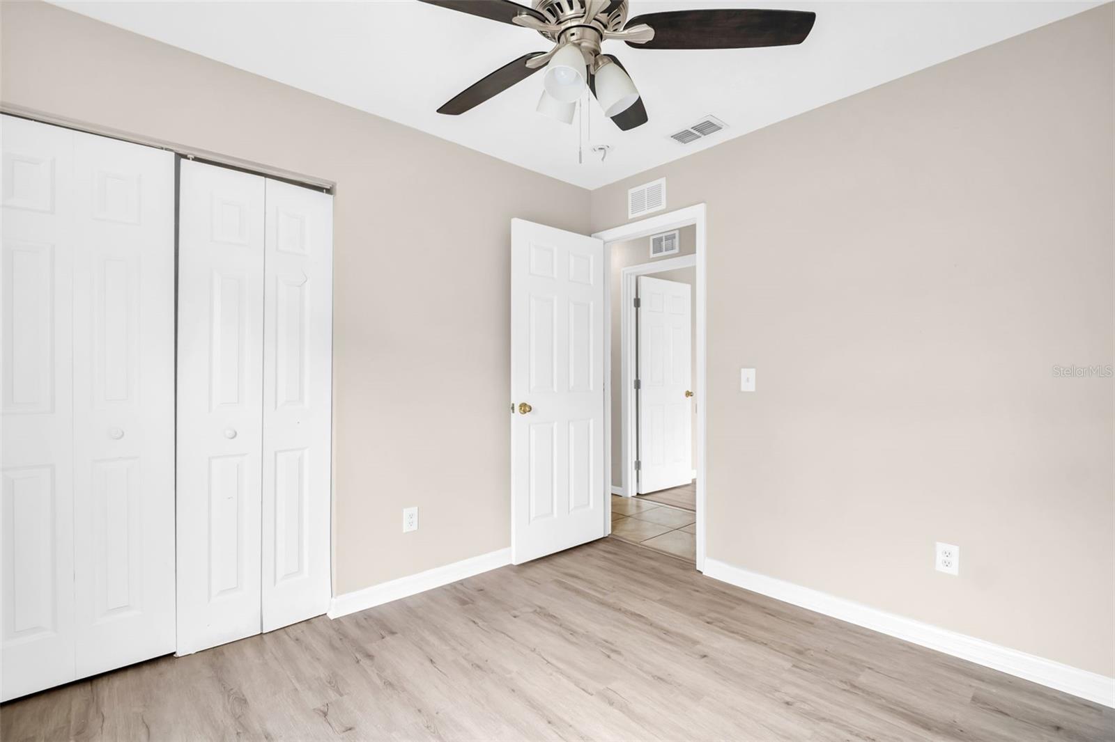 Image 14 of 51 For 1430 29th Street S