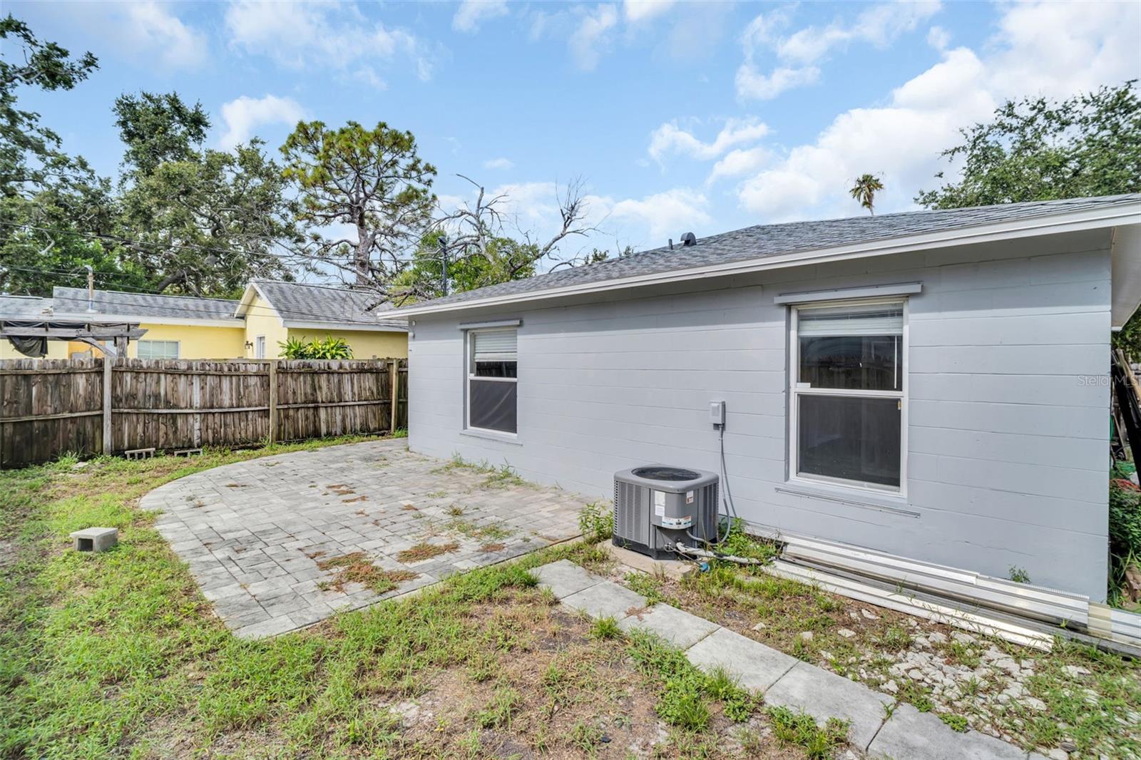 Image 21 of 51 For 1430 29th Street S