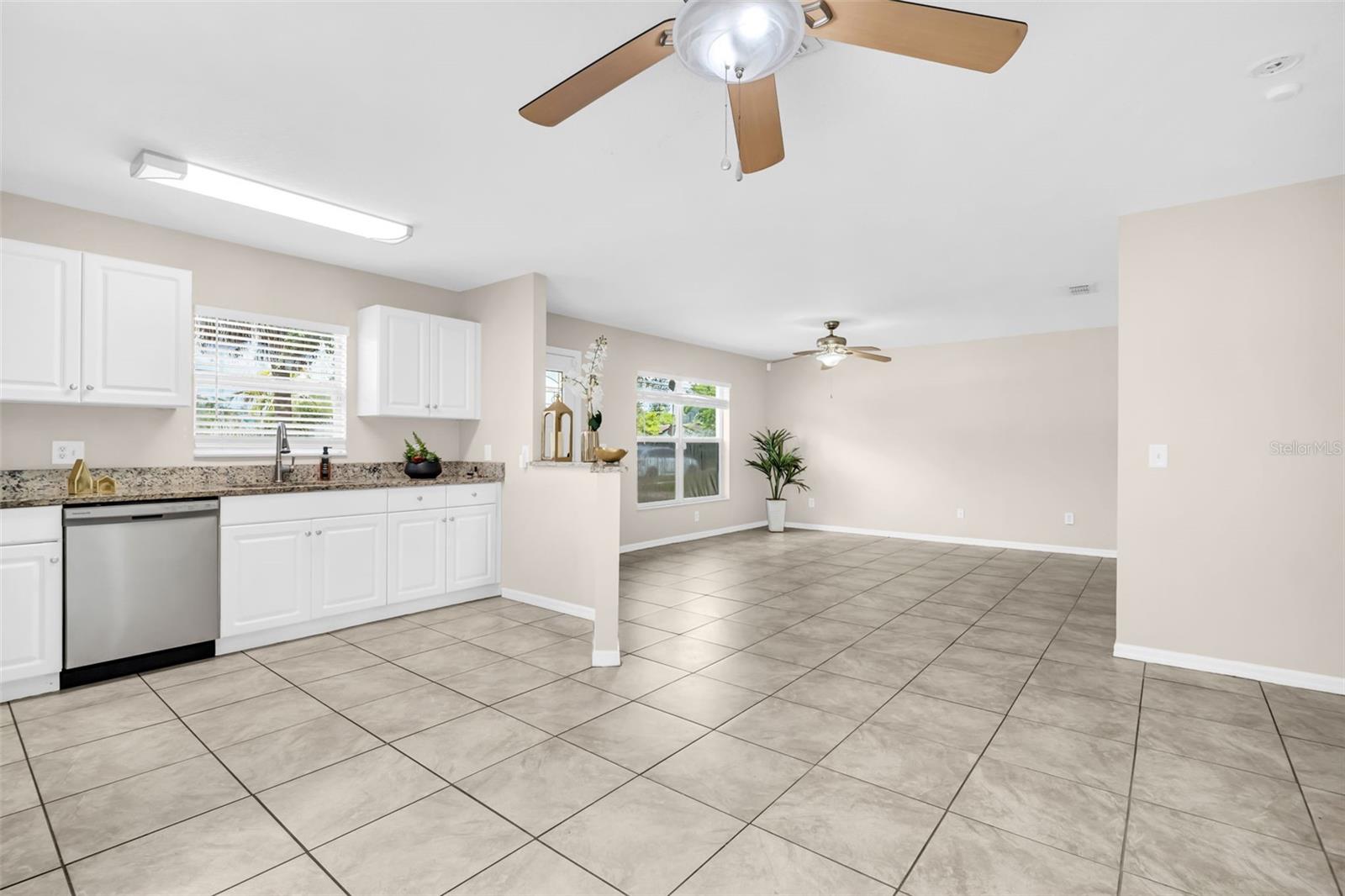 Image 5 of 51 For 1430 29th Street S