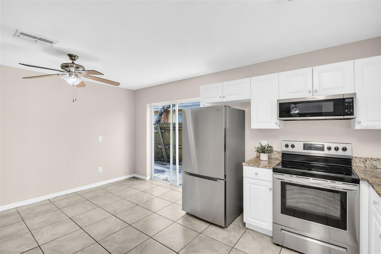 Image 7 of 51 For 1430 29th Street S